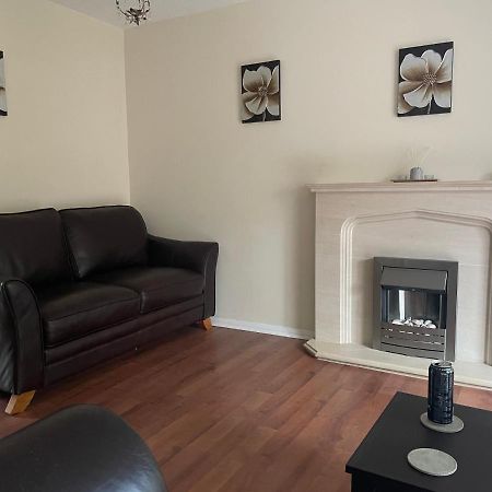 The Swallows Popular Location 3 Bedroom House Free Wi-Fi And Sky Tv In All Rooms Rough Close 외부 사진