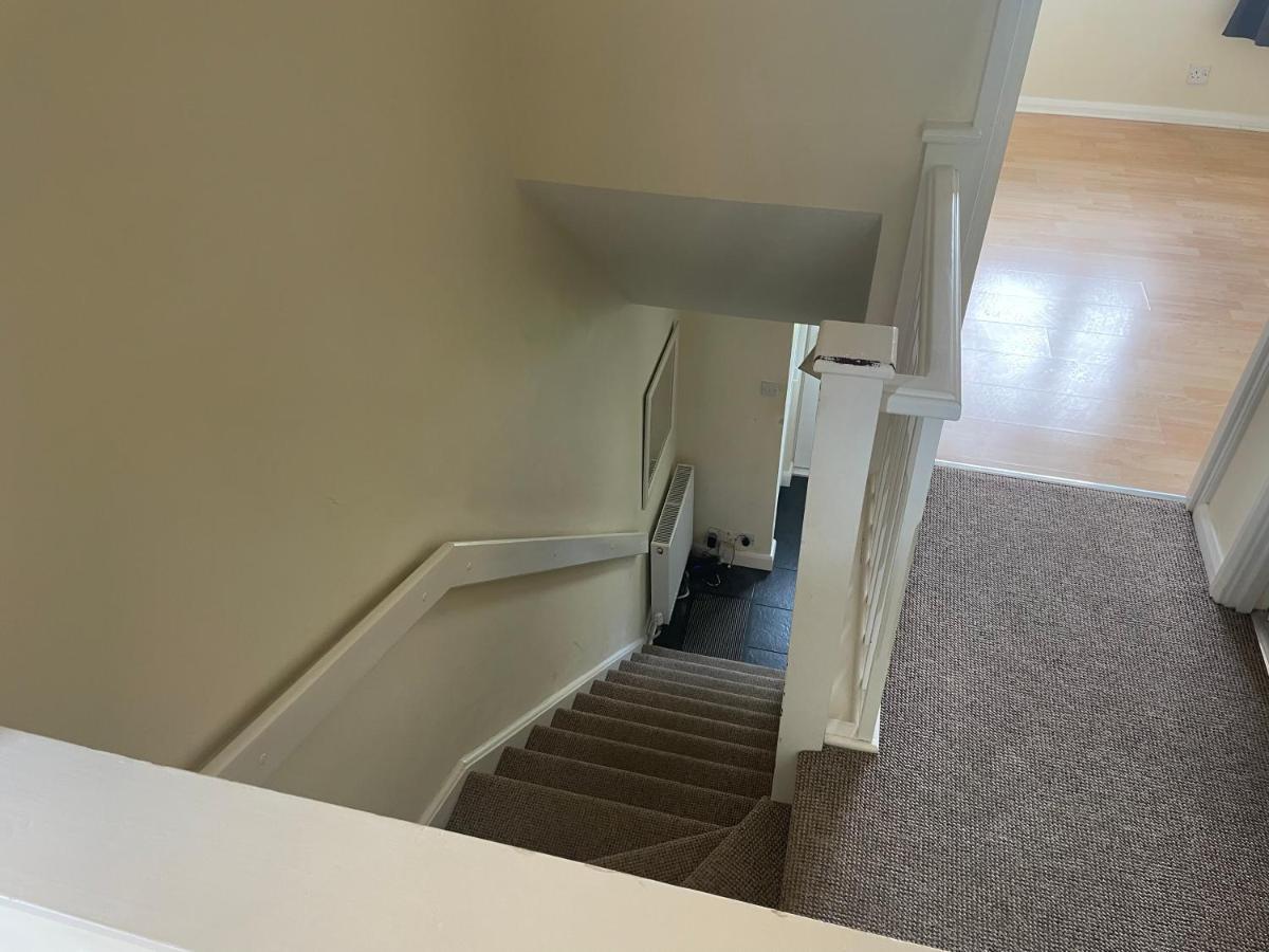 The Swallows Popular Location 3 Bedroom House Free Wi-Fi And Sky Tv In All Rooms Rough Close 외부 사진